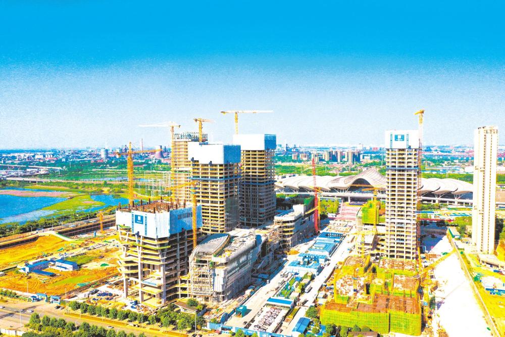 武漢楊春湖高鐵商務(wù)區(qū)加緊建設(shè)